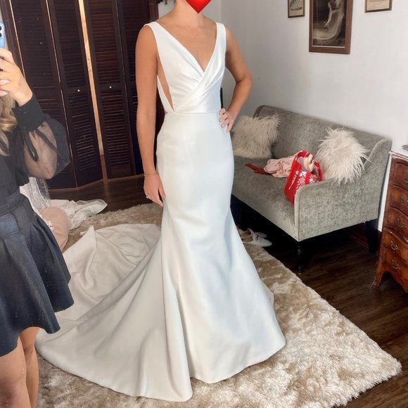 Ines Di Santo Elen Gown, fits size 0 2 4 - Picture 9 of 15